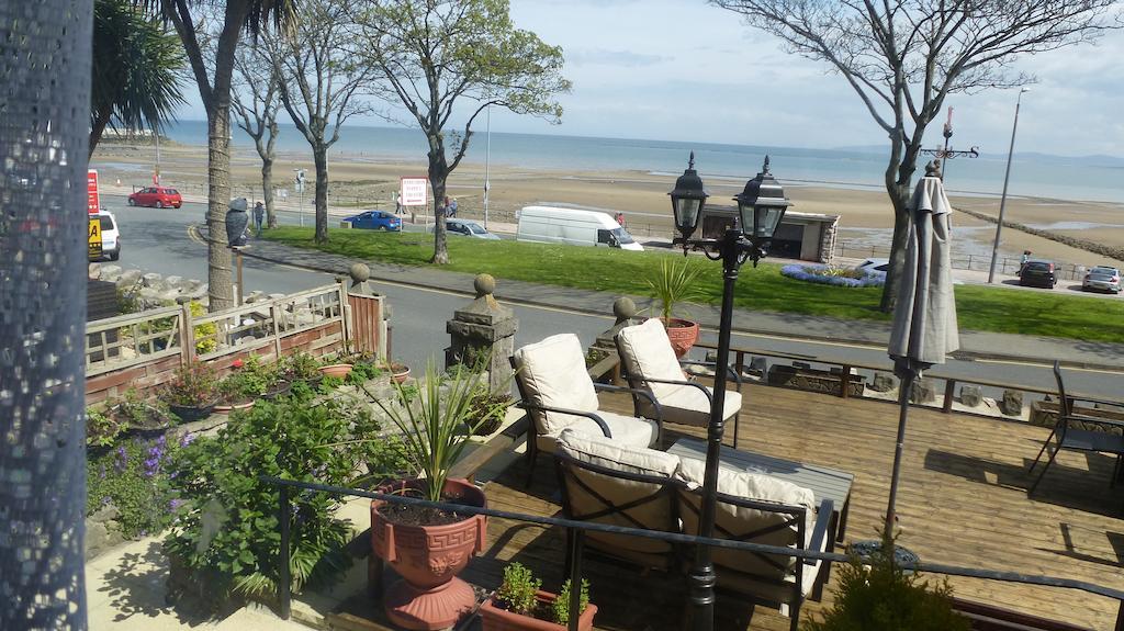 Whitehall Guest House Colwyn Bay Ngoại thất bức ảnh