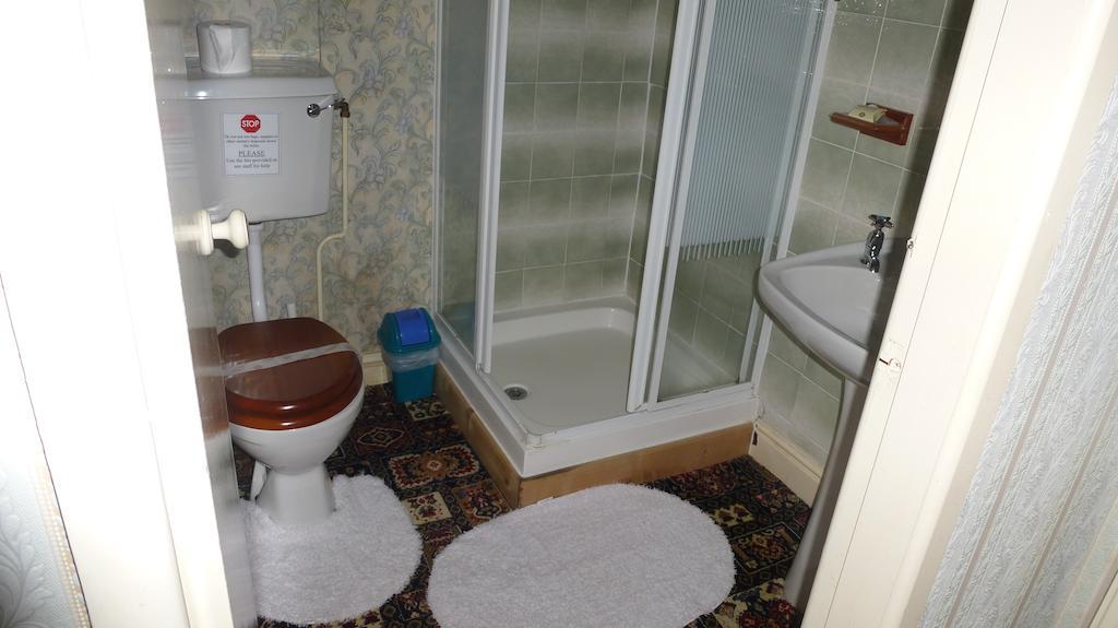 Whitehall Guest House Colwyn Bay Phòng bức ảnh